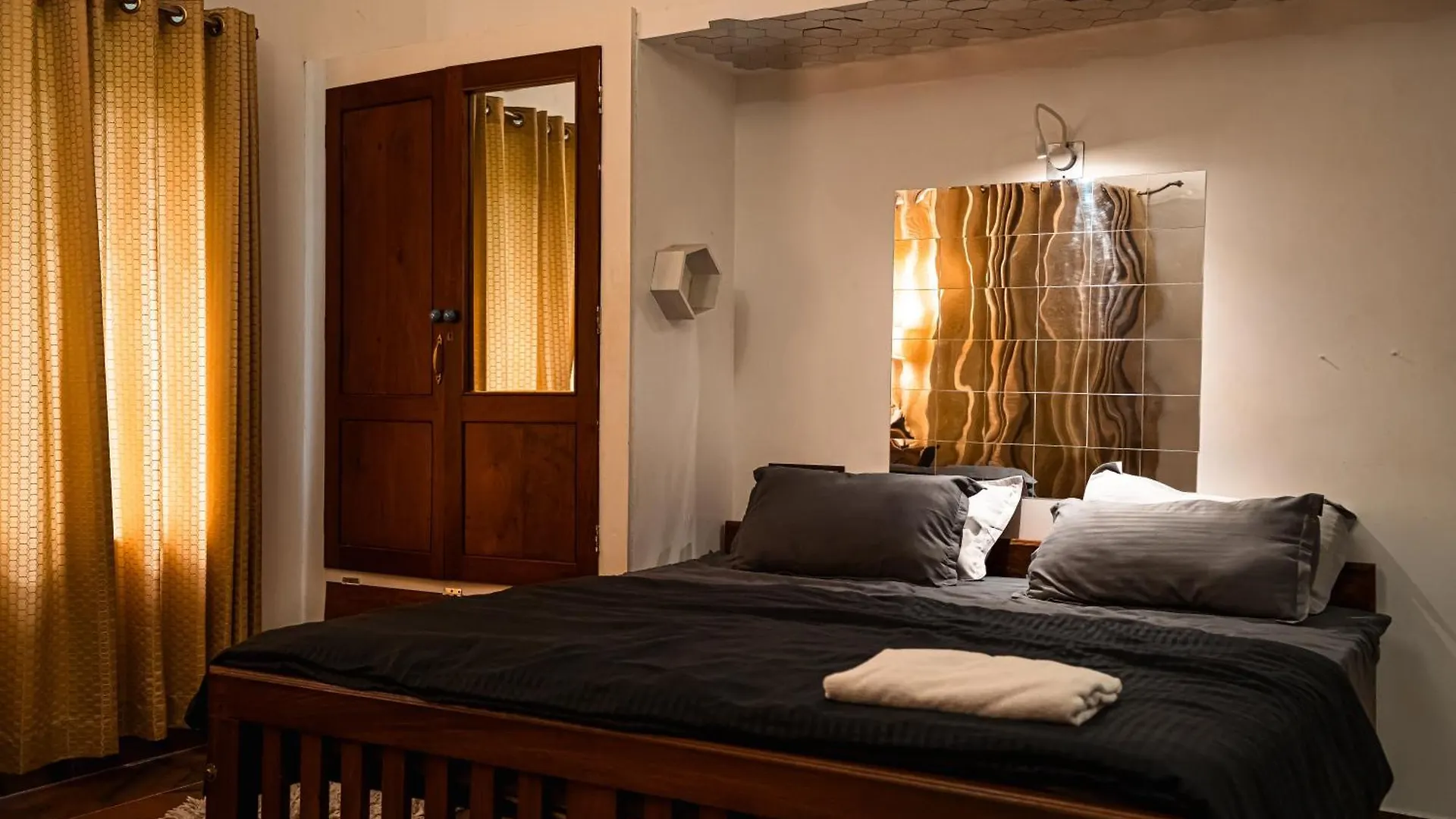 Hexa Retreat Space - Airport Thiruvananthapuram